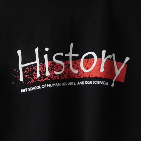 T Shirt History MIT School of Humanities Arts Social Sciences Gildan Size Medium - Picture 1 of 4